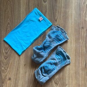 Gray and Blue Non-Slip Socks and headband